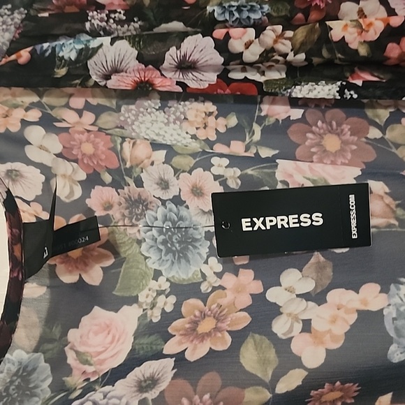 ❤️Express Cape❤️ - Picture 8 of 8
